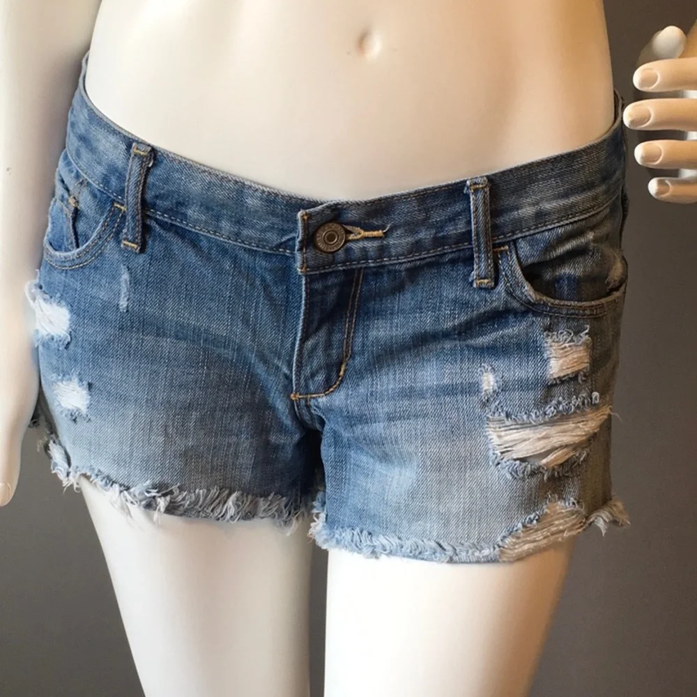 Abercrombie & Fitch Light Blue Distressed Jean Shorts - Picture 3 of 4
